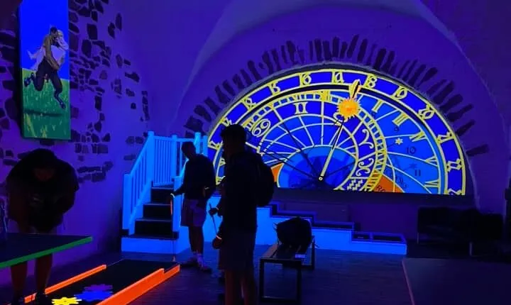 Prague Black Light Mini Golf and Games Tour Including Free Drinks