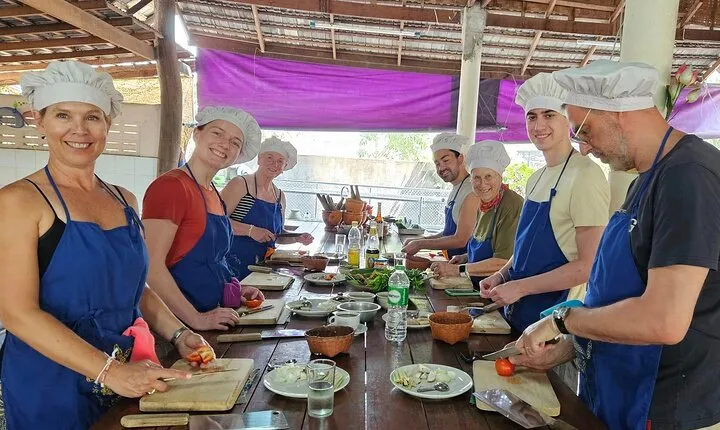 Chiang Mai Half-Day Lanna-Style Thai Cooking & Market tour