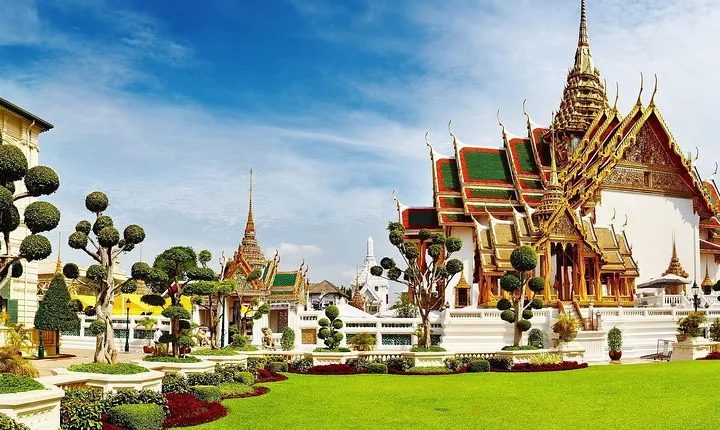 Emerald Buddha & Grand Palace: Discover Bangkok Most Iconic Spot