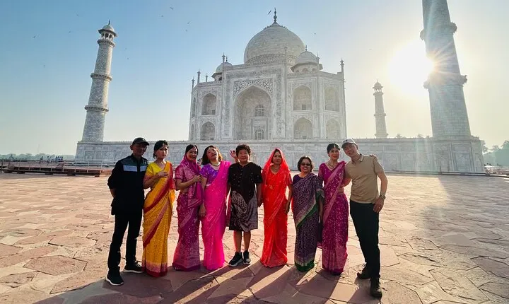 Sunrise to Sunset full day Agra tour with Taj Mahal & 3 Monuments