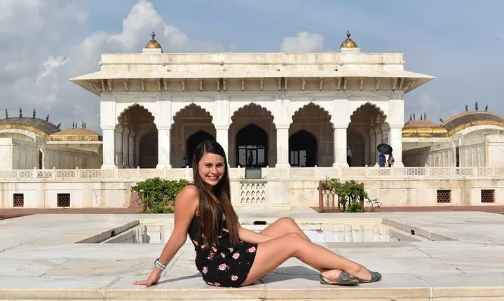 Half Day Agra Fort & Baby Taj Tour from Agra