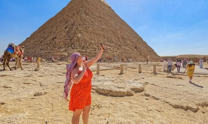 Visit Cairo Over Day, Pyramids, Egyptian Museum, and Lunch - Sharm El Sheikh