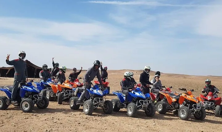 Agafay desert: Quad + Camel + Dinner show