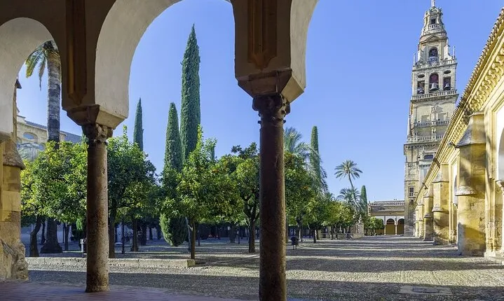 3-Hour Private Tour of Cordoba Weekends & Holidays