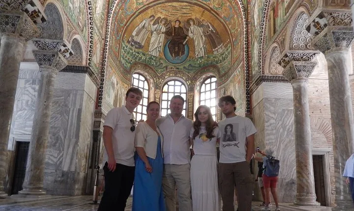 Play and Visit Ravenna City Private Tour for Kids with Gelato
