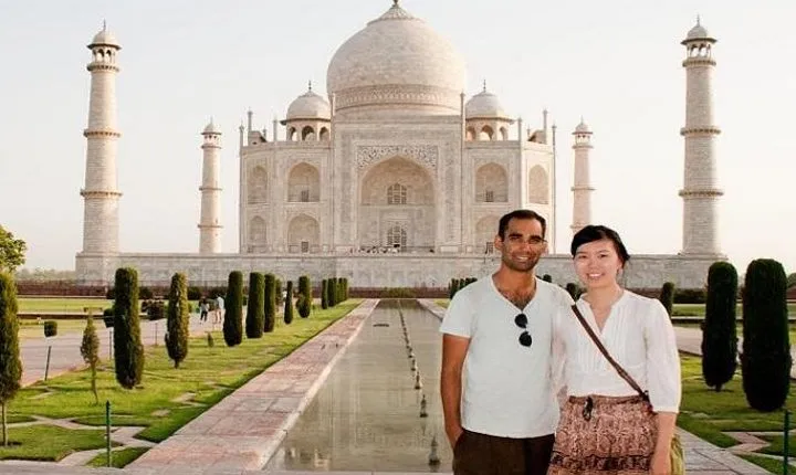 Private City Tour Of Agra Including Lunch And Photos Taken At The Taj Mahal