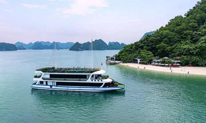 Experience Halong Bay One Day in Luxury Maia Cruise