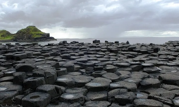 Private Two-Day Tour: Belfast - Giants Causeway