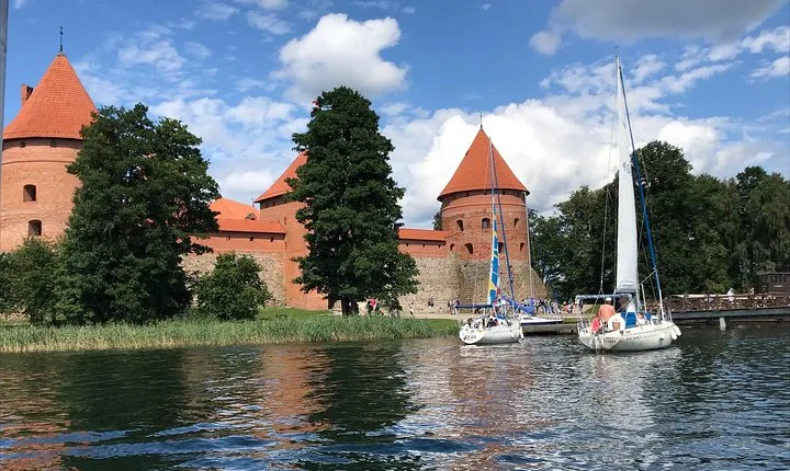From Vilnius: Private Tour to Trakai