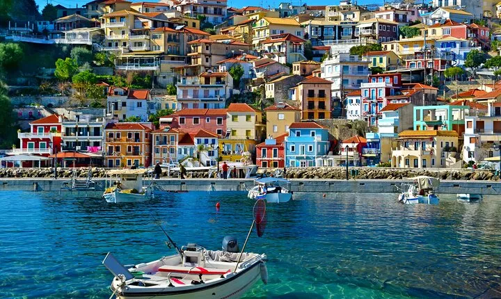 Private Full-Day Tour in Parga and The Temple of the Dead from Lefkada