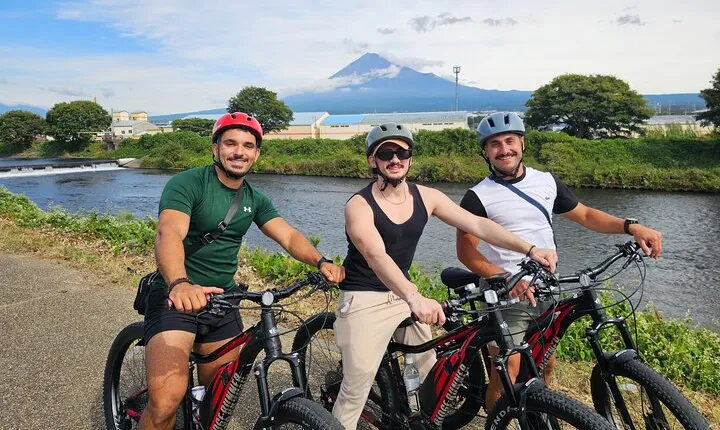 Mount Fuji Scenic E-Bike Tour