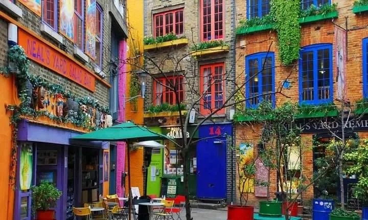 Interactive Treasure Hunt Experience - Central London's Secrets