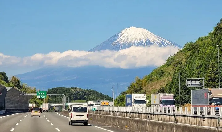 Private Mount Fuji tour from Narita airport /Haneda airport/Tokyo