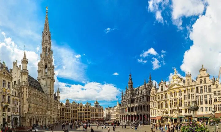 Brussels Old Town & Beer Secrets: Self-Guided Puzzle Walk