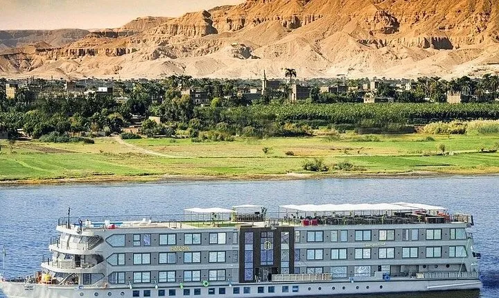 4 Day Cruise in Red Sea Escape from Hurghada to Luxor