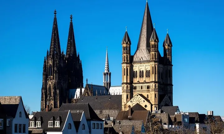 Cologne City Tour Experience cathedral city on the Rhine