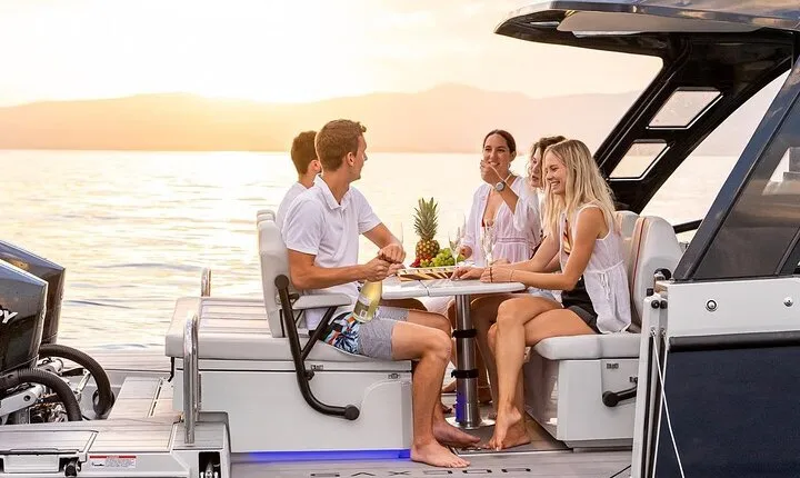 Private Luxury Cruises in Greece
