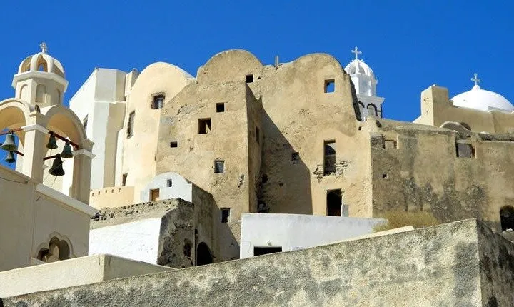 Santorini Venetian Castles Discovery Private Tour