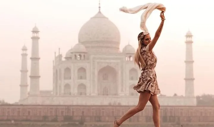Same Day Taj Mahal Tour With Agra Fort, Baby Taj By Car From Delhi