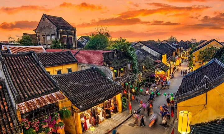 Linh Ung Pagoda - Marble moutain & Hoi an ancient town