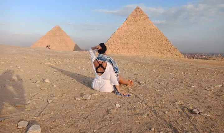 Giza Pyramids & Sphinx Half Day Private Tour With Entrance Fees