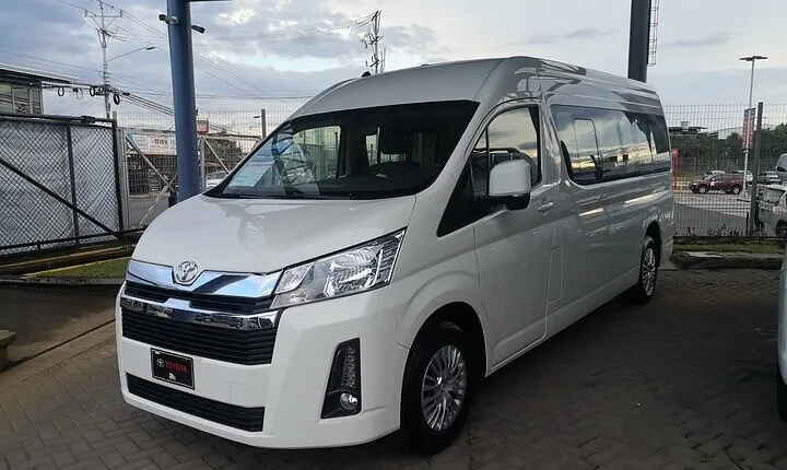 Private transfer from San Jose or Airport with welcome service to Papagayo