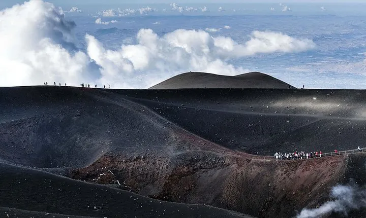 Package of 2 private tours in one day: Etna-Godfather with Lunch