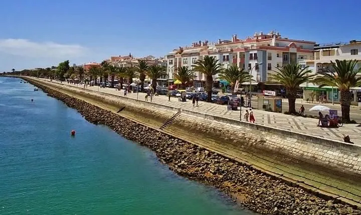 Private Algarve Faro Tour from Lisbon 2 days all included