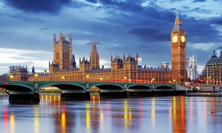 London Heathrow Stopover - Personalized Half-Day London Tour