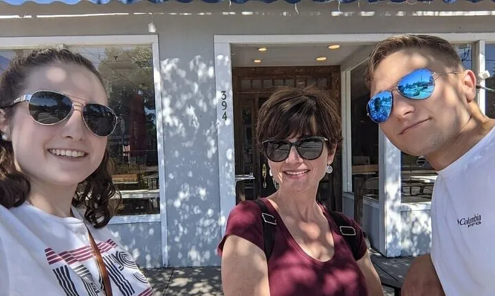 Groovy Georgetown Scavenger Hunt