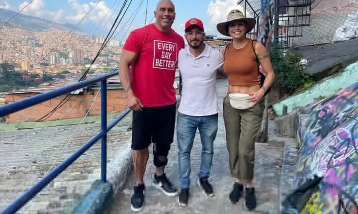 Private Half-Day Tour to Comuna 13 in Medellín.