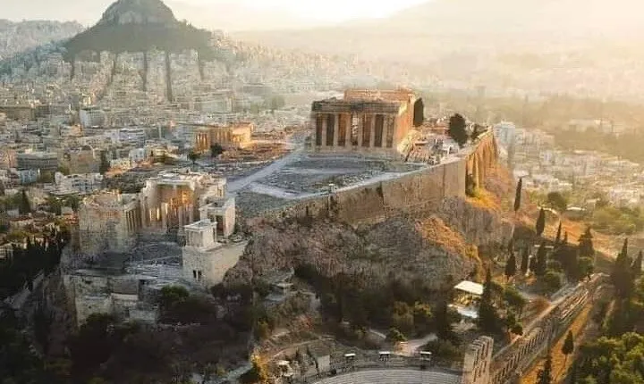 Athens Half-Day Private Car Tour with a Local 