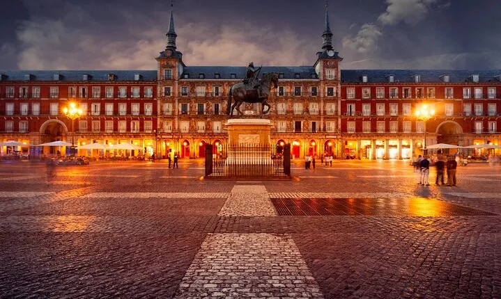 Dark Stories of Madrid – Walking Tour
