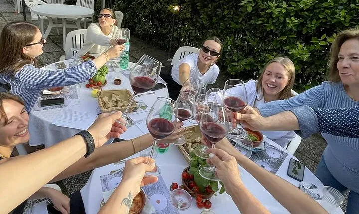 Wine Tasting in Campi Flegrei from Naples