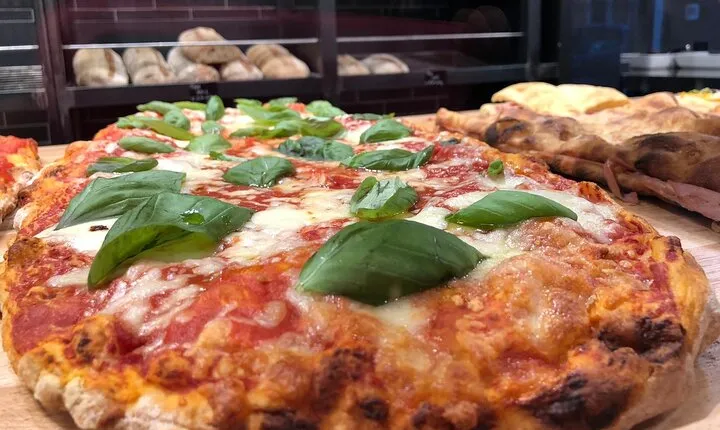 Rome FoodTour with Local Guide