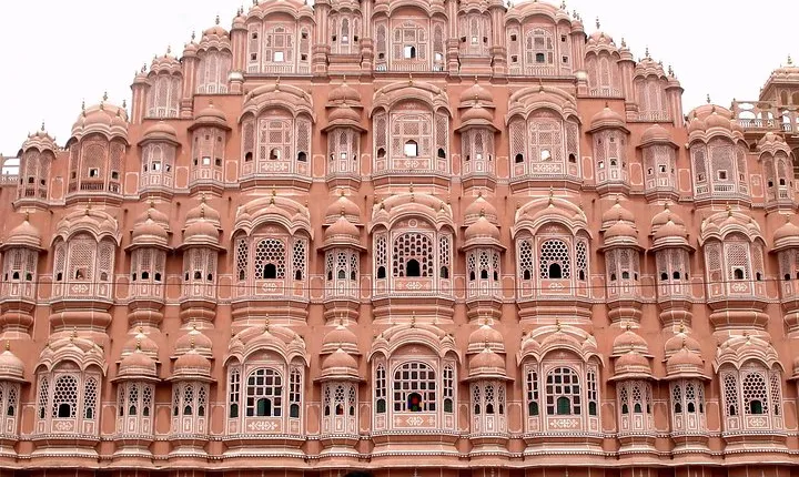 Jaipur's Heritage Express: A 4-Hour Journey