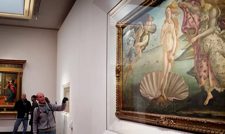 Galleria Uffizi Skip-the-Line Entry & Guided Tour in Florence