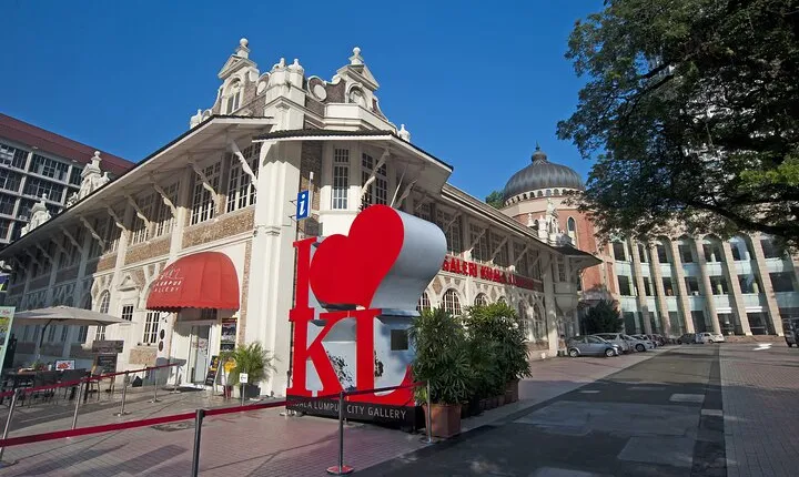 Kuala Lumpur City Tour with Batu Caves and 21 Attractions SIC