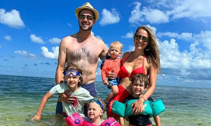 Key West: Snorkel, Sandbar & Dolphin Excursion