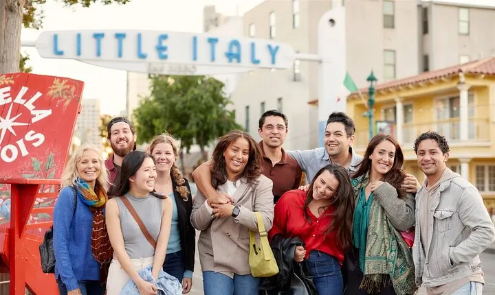Little Italy Food and Drink Walking Tour: Pizza, Pasta & Piazzas