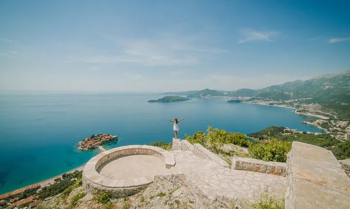 Great tour of coastal monasteries in Budva - Walking on the path of history!