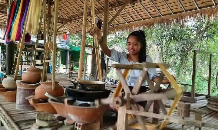 A Half Day Tour in Phnom Penh City