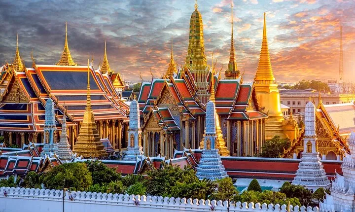 Exclusive Grand Palace & Wat Arun Private Tour