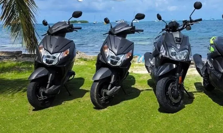 Scooter rental in San Andres