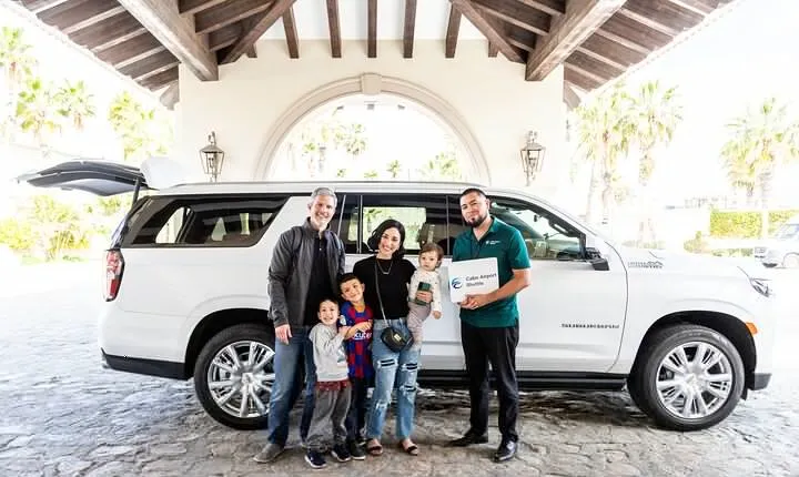 Private SUV Round-Trip from Airport to Cabo San Lucas Pacific