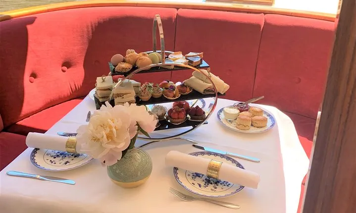 Afternoon tea Amsterdam