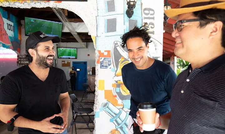 Foodie Neighborhood Walking Tour in Panama