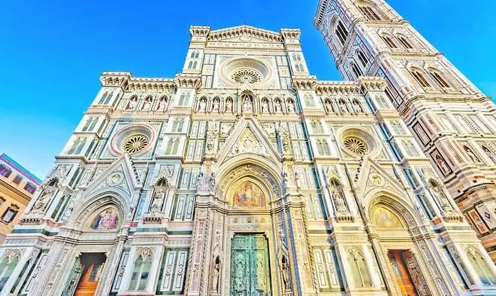 Skip-the-line full day tour of Florence highlights with Accademia Uffizi & David