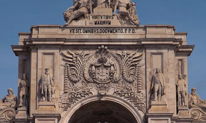 Private Full Day Tour to Lisbon