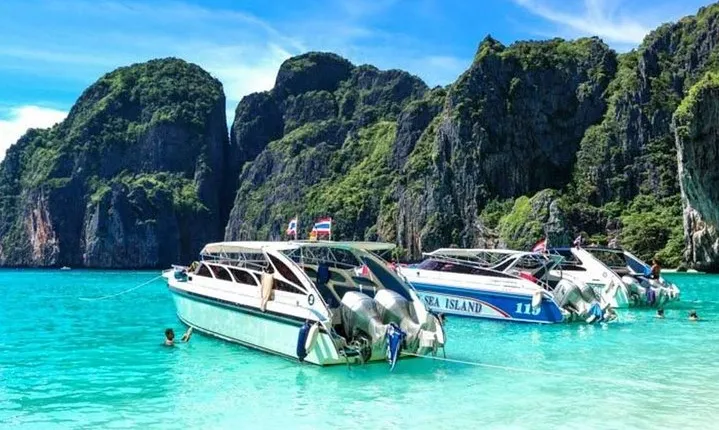 Speedboat Tour to Koh Tao and Koh Nang Yuan, with Snorkeling and Lunch